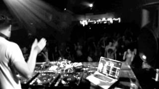 TONKA PLAYING HIS ARTY REMIX @ FLEDA CLUB (BRNO/CZECH REPUBLIC)