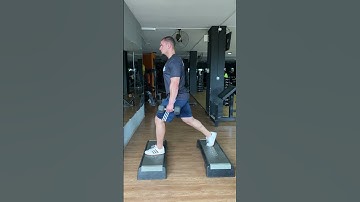 Agachamento afundo dois pés sobre step #execução #FCensina