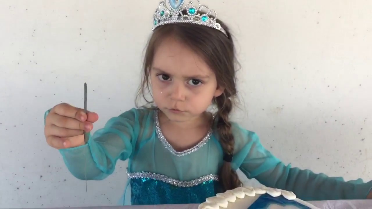 AVŞA ADASI TATİL VLOGU VE KIZIMA SUPRIZ  DOGUM GÜNÜ