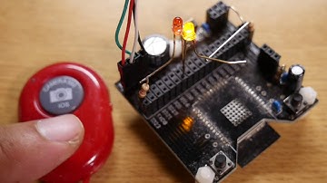 ESP32 と ダイソー Bluetooth リモコンシャッター で Lチカ (ボタン識別)