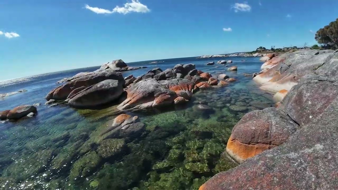 Bay of Fires: Orange Rocks & Crystal Clear Water -North-East coast of Tasmania