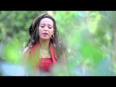 Kedijja Haji Baxxuulaa ባጡላ Best Ethiopian Afaan Oromoo Music Video 2016