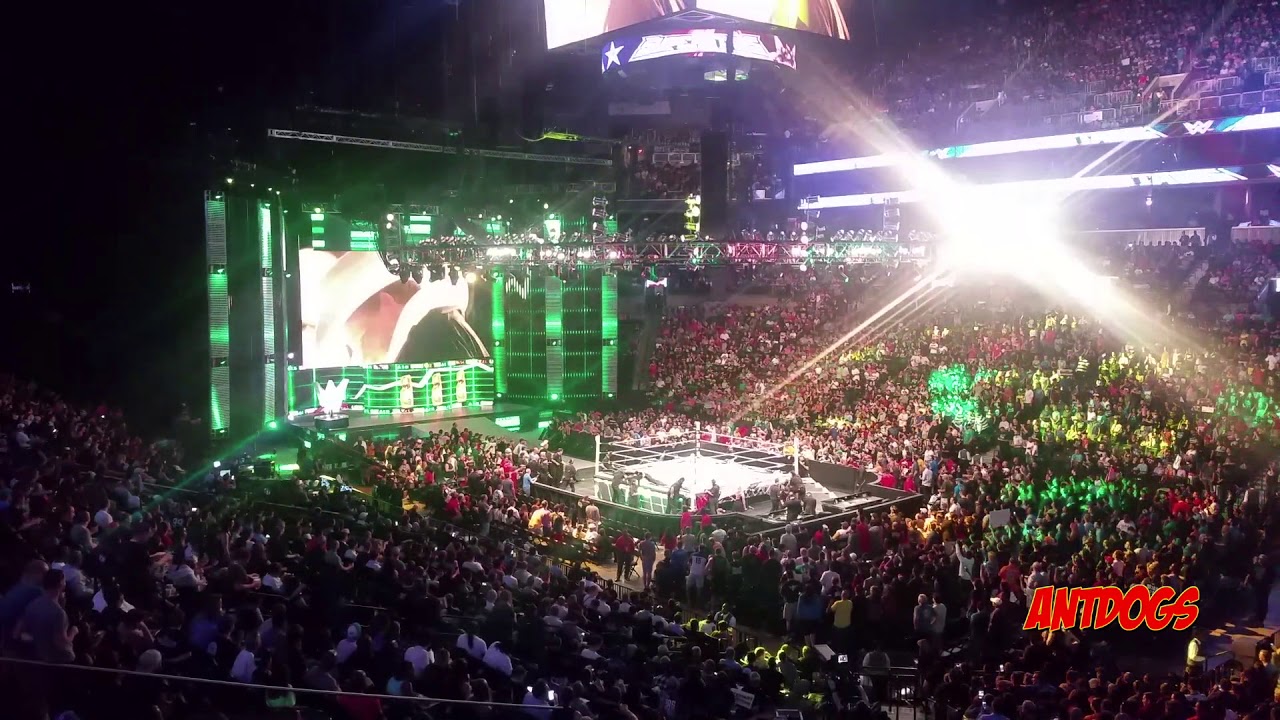 JBL Entrance LIVE (Monday Night RAW August 24th, 2015) YouTube