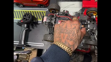 Rc car stuck in reverse. (EASY FIX) full throttle reverse fix. #RC #Cars #Fix