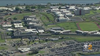 Gov. Andrew Cuomo Criticizes Plans To Close Rikers Jail Complex