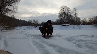 Рыбалка на жерлицы,ночевка в лесной избе!Затопили лесную баню!