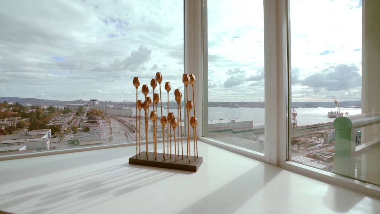 2003 188 E Esplanade