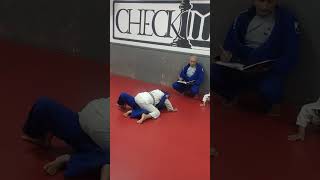 treino jiu-jitsu infantil feminino - Livia