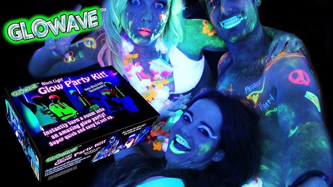 WHAT YOU NEED TO PLAN AN EPIC GLOW IN THE DARK PARTY - DIY BLACK LIGHT IDEAS  