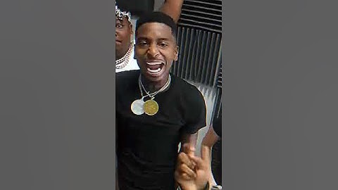 Proof that NBA Youngboy hide guns…😳