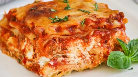 Cooking Lasagna! Old School Italian! Absolutely Delicious! #best #italian #lasagna #howtomakelasagna