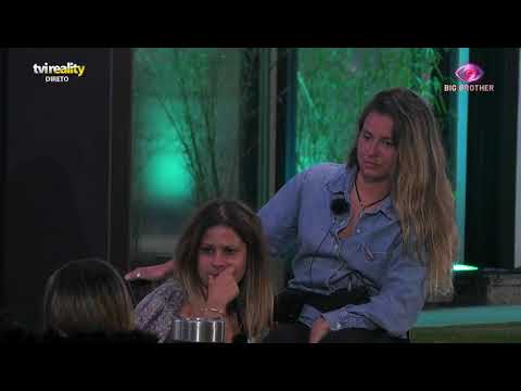 Sandrina fica chocada com Ana Catharina: «21 namorados?!» | Big Brother