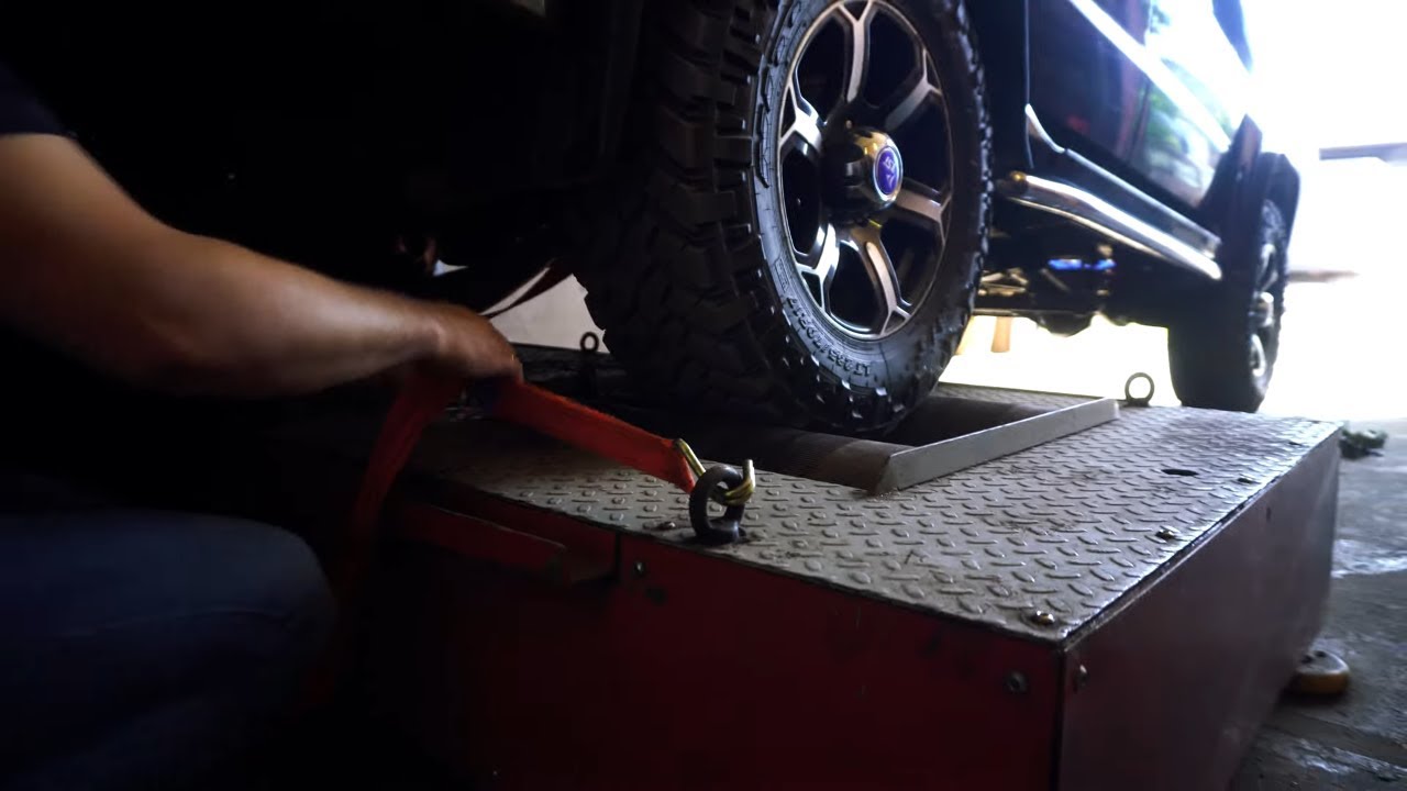 ТЮНИНГ УАЗ ПАТРИОТ и ТУРБО НИВА 215л.с. тест-драйв - YouTube