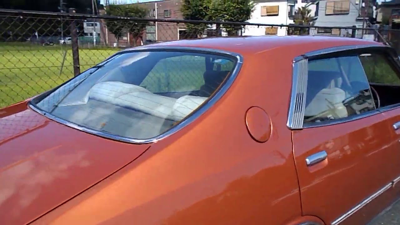 日産231型ローレルメダリスト カッパーブラウン - YouTube