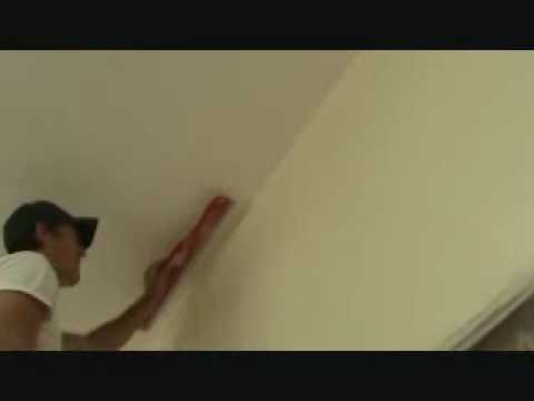 Painting A Wall At The Ceiling Line Using A Straight Edge Youtube