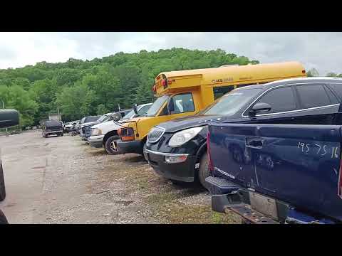 @Big 3 Auto Salvage Housespringd Mo.#65 ranchero#Ford#Falcon#$1.500