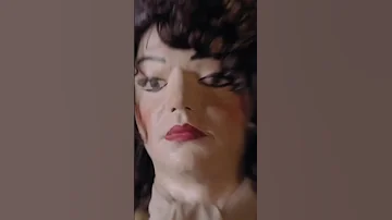 الخالة نوسة راحتله البيت 