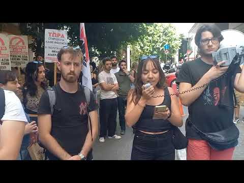 Σκηνές έξω απο το υπ. Οικονομικών έστησαν οι φοιτητές