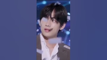 That eye contact 😍... #taehyung #bts #btsarmy #btsedits #tae