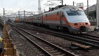 138次自強號屏東一七堵，彰化出站， E1046+E1053