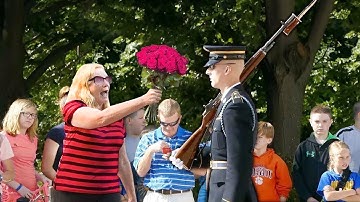 That’s Why You Never Mess With The Guard Of The Tomb Of The Unknown Soldier