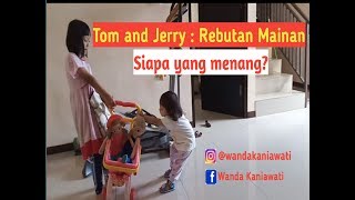 ADIK KAKAK REBUTAN MAINAN SAMPAI NANGIS HISTERIS