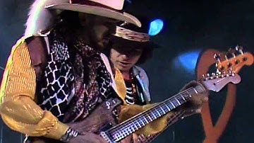 Stevie Ray Vaughan - Scuttle buttin