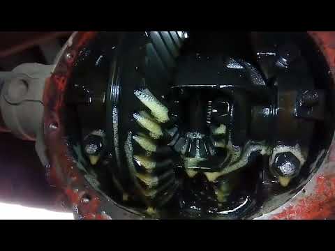 Jeep Grand Cherokee WH. Замена масла в заднем мосту