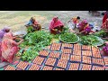 Boiled Spinach Mixed Eggs Omelette Curry Cooking By Women - Unique & Tasty Recipe Of Eggs