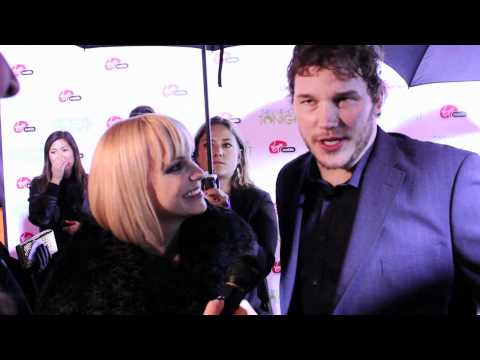 Take Me Home Tonight Premiere - Topher Grace, Anna...