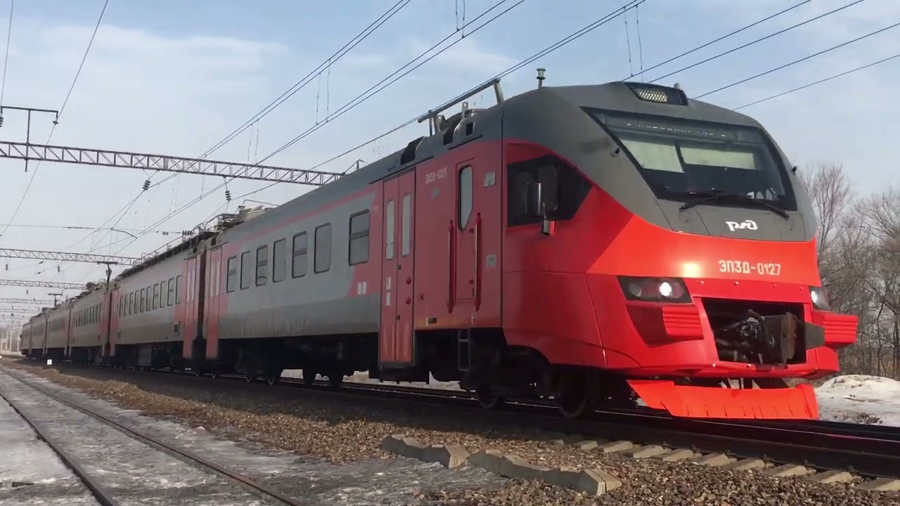 Электропоезд ЭП3Д-0127 с пригородным поездом №6366 Спасск-Дальний — Владивосток 