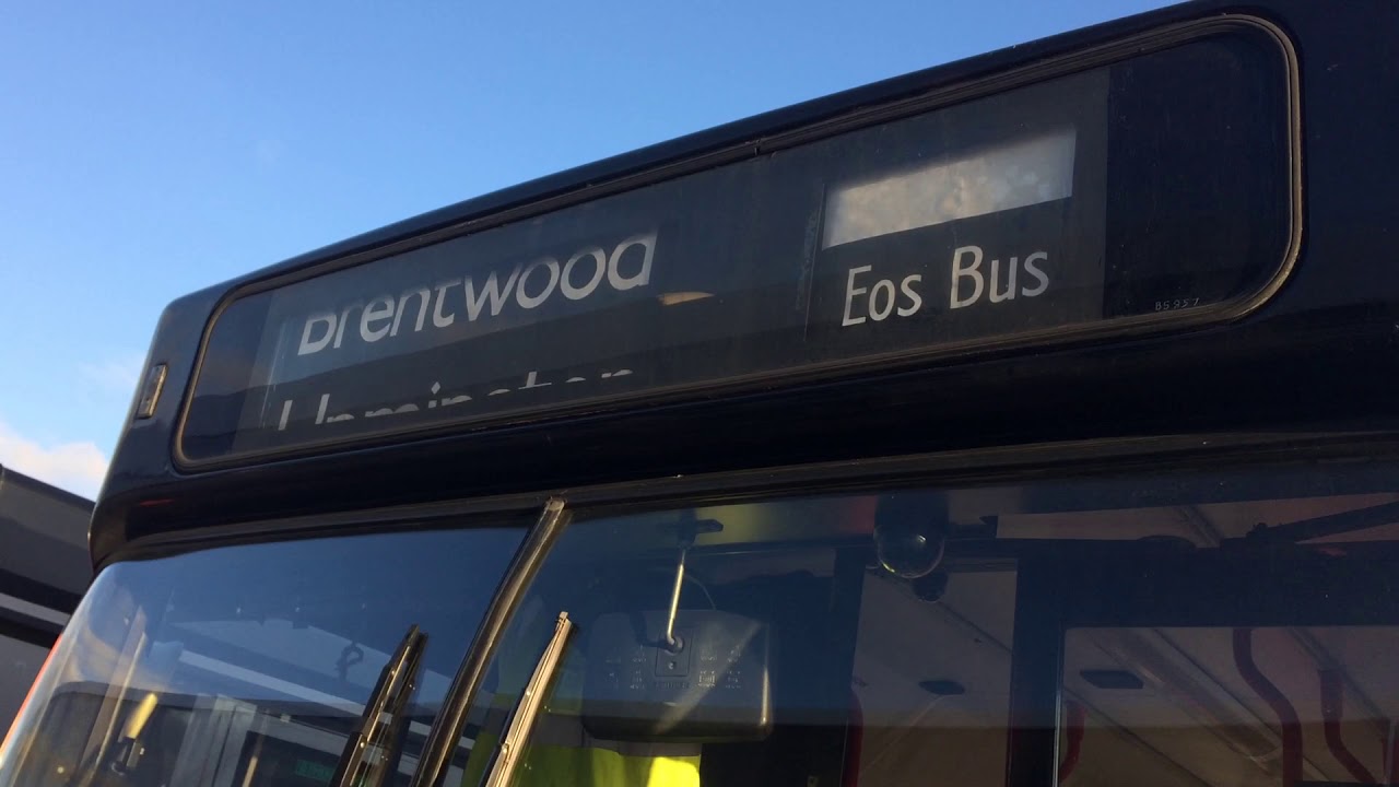 EOS London Dennis Dart Blind Change - YouTube