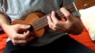 Video thumbnail of "Libertango (ukulele)"
