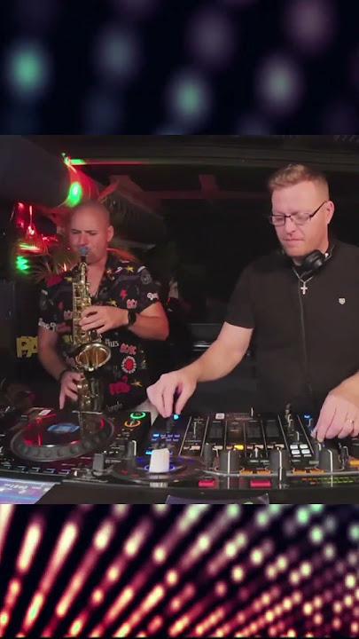 Real mixing, real performance #LiveSax #deephouse #housemusic  #dj  #techno  #party