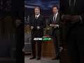 JOHN TRAVOLTA BAILANDO COMO LOS VIEJOS TIEMPOS Jimmyfallon Shorts Jhontravolta Baile