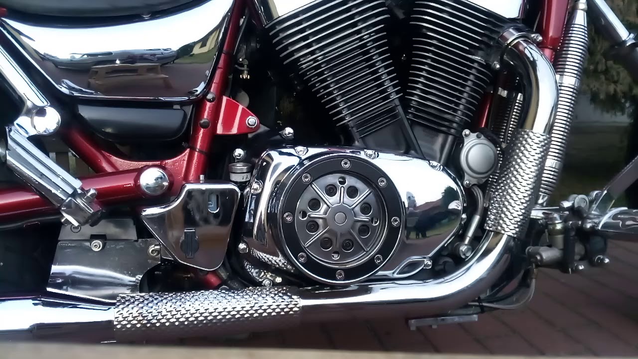 KTM Duke 390 Lithium Ionen Batterie einbau - YouTube