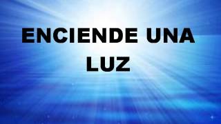 Video thumbnail of "Enciende una luz   Marcos Witt"