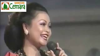 NURHANA MUDA. Video Langka Sang Legenda Campursari yg Cantik Jelita. Caping Gunung feat Gogon .