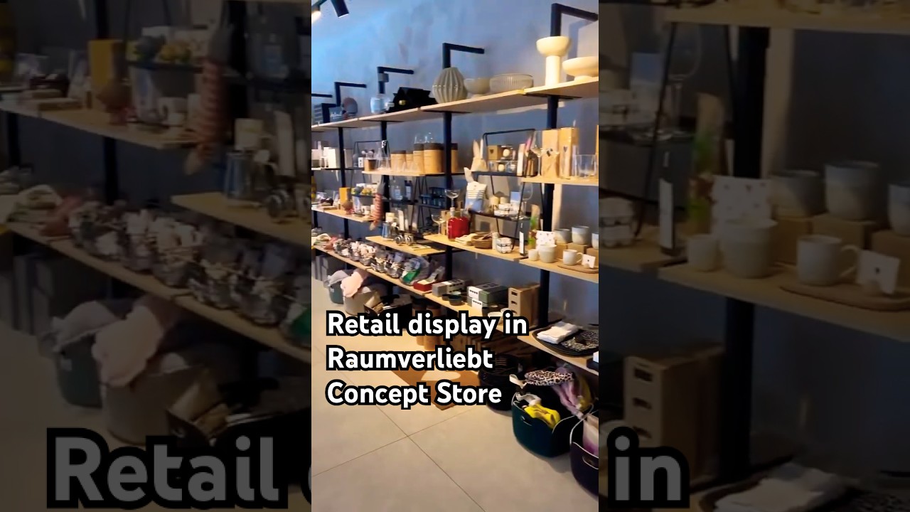 Retail display in Concept Store “Raumverliebt” 