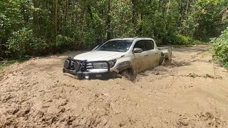 Driving In Deep Water! “Mile Ah Mud” 4x4 Fun