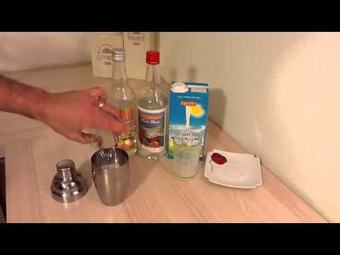 Faire un cocktail Milk Punch au Rhum - Recette Milk Punch