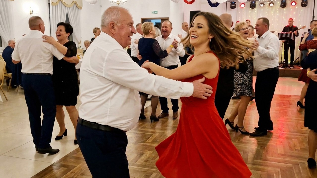 Serce Na Strunie – Ten Utwór Roztańczy Każde Spotkanie!