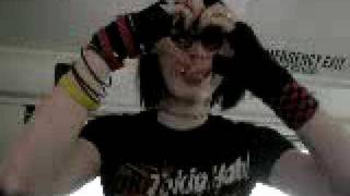 The Crazy Emo Show: Kechie Video Blog 1