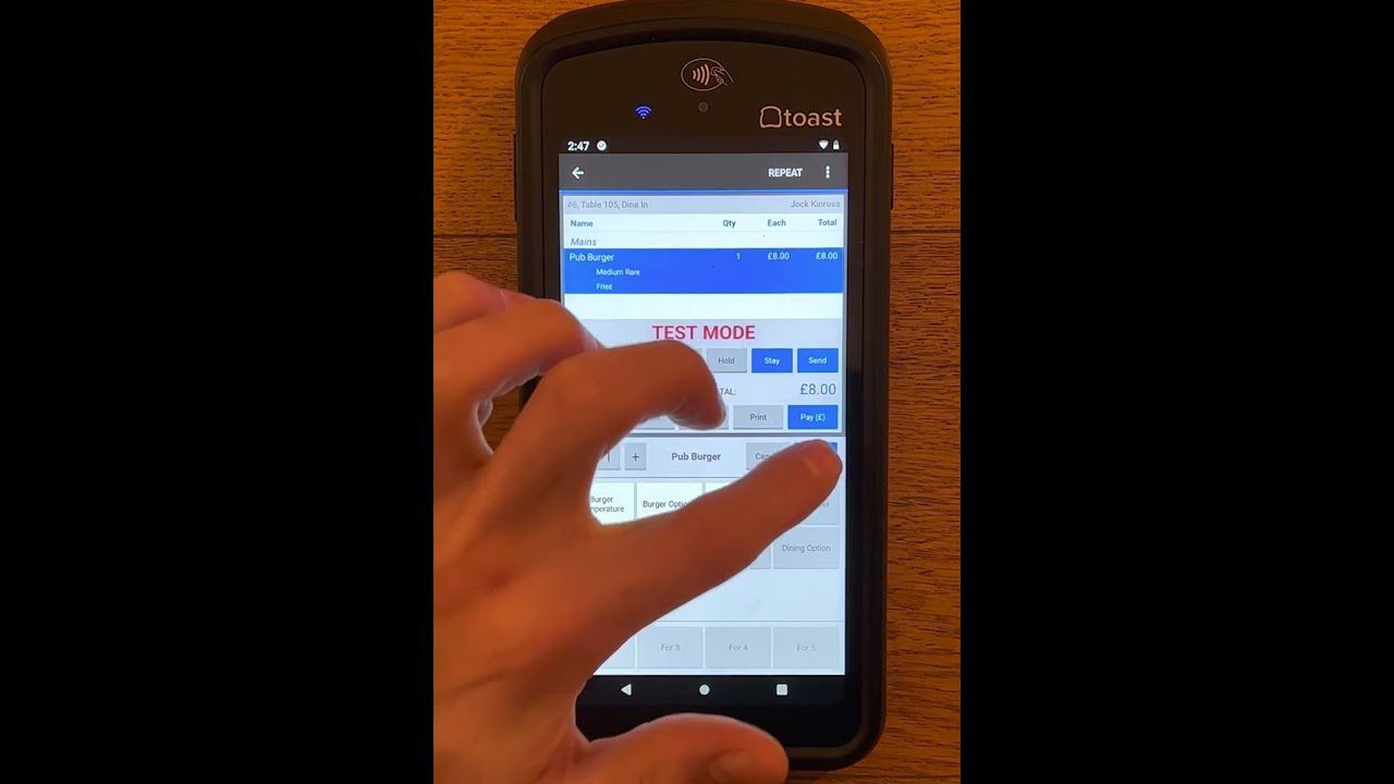 How to apply and unapply a service charge using Toast