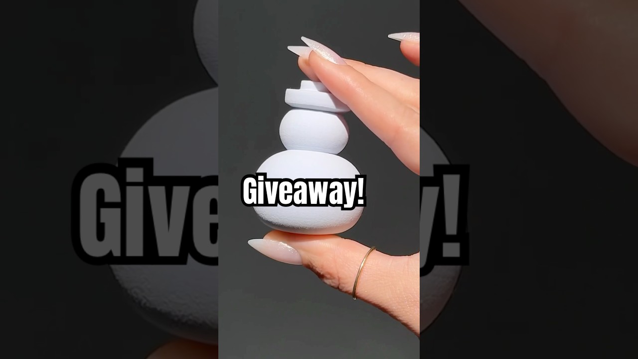 Colourpop Giveaway! (please see my pinned comment for details on how to enter) 👇🏼 