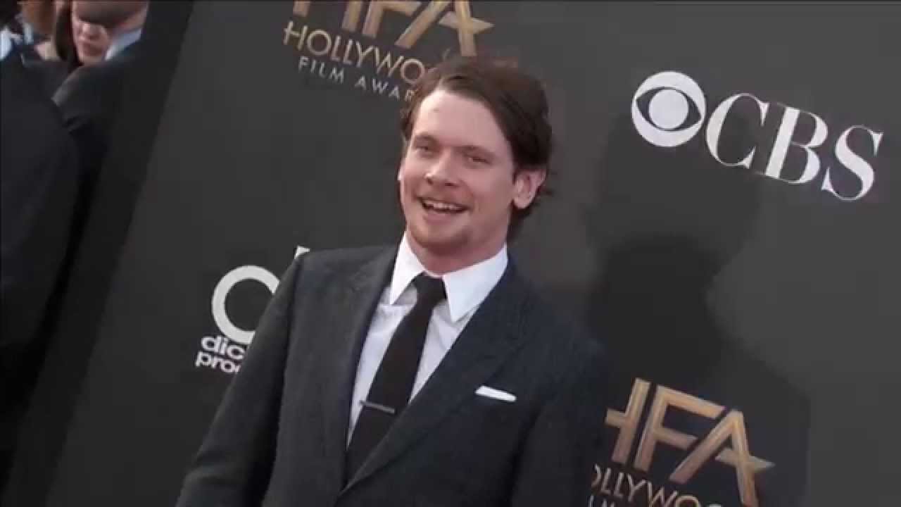 Jack O'Connell Red Carpet Fashion - Hollywood Film Awards 2014