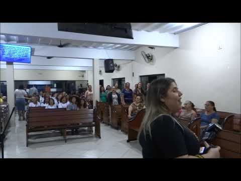 Louvor com o círculo de oração.