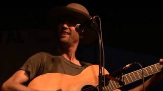 Willie Watson - Mother Earth chords