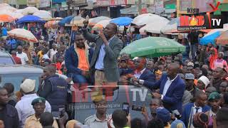 Angry Hon Arati dismantles Keroka DCC in front of thousands of Kisii residents in the town.MOTOOO!!