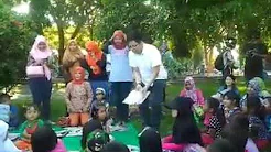 Wakil Bupati Bulukumba, Tomy Satria Yulianto, membacakan buku pada acara GERNAS BAKU 5 Mei 2018